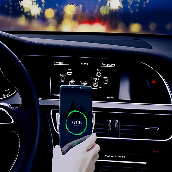 Bezprzewodowa ładowarka do smartfona i uchwyt samochodowy