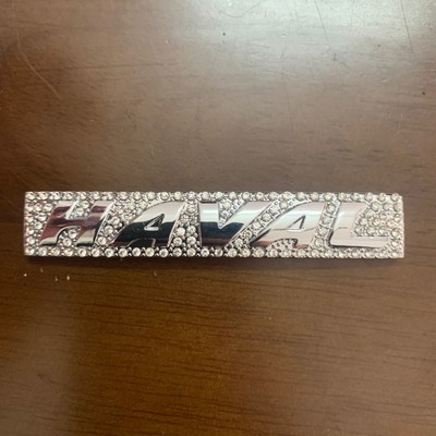 Kreatywne naklejki na kierownicę z diamentami