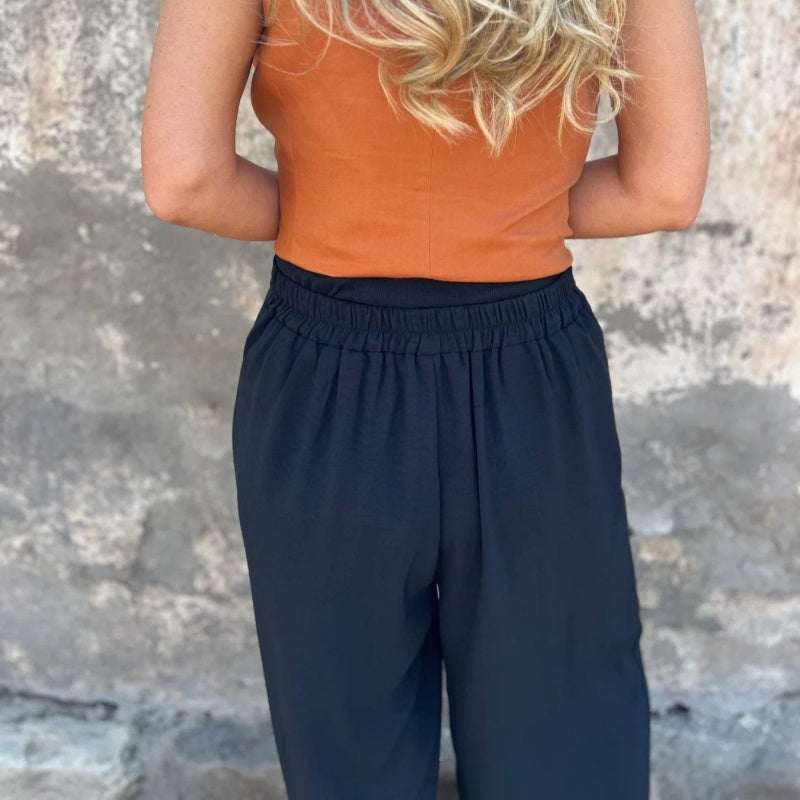 🛍️ luźne spodnie damskie